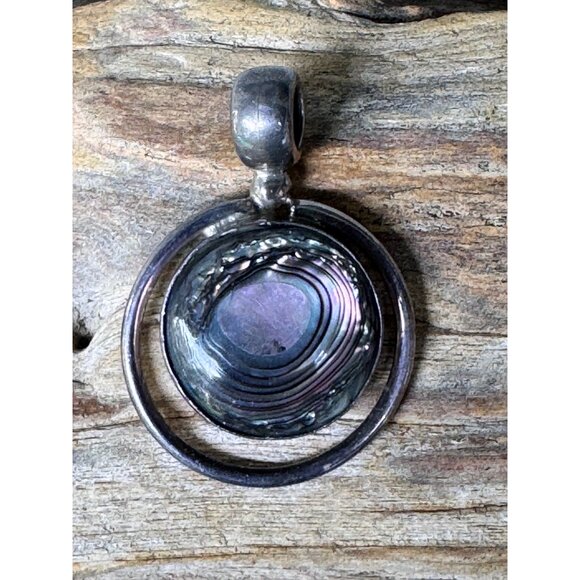 Sterling Silver Pendant With Abalone Centerpiece 20.18g - Picture 1 of 5